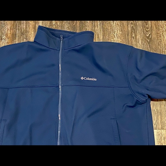 Columbia Soft Shell jacket - Picture 3 of 6